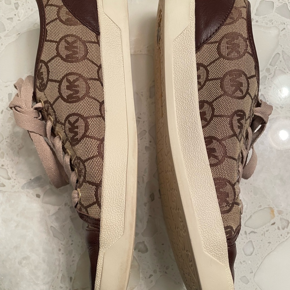 MICHAEL KORS  Tan and Brown Women's Sneakers Size 7.5 - Picture 7 of 9